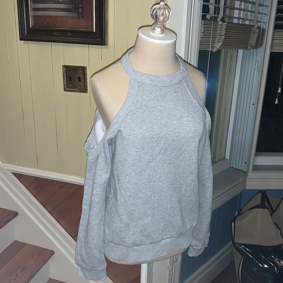 Tobi cute gray off the shoulder crew sweater 🦄 - Picture 8 of 16